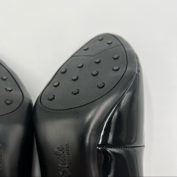 9.5W 9.5 WIDE LifeStride Parigi Black Patent Vegan Faux Leather Pump Heels - Picture 13 of 16